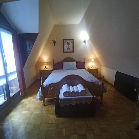 Atico En Pleno Pirineo Appartement El Pueyo de Jaca Buitenkant foto